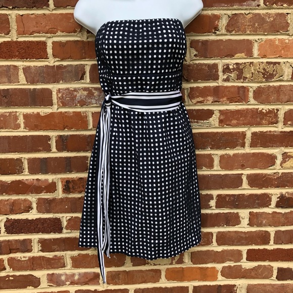 Vineyard Vines Dresses & Skirts - Vineyard Vines Strapless Sundress Size 8 Dress